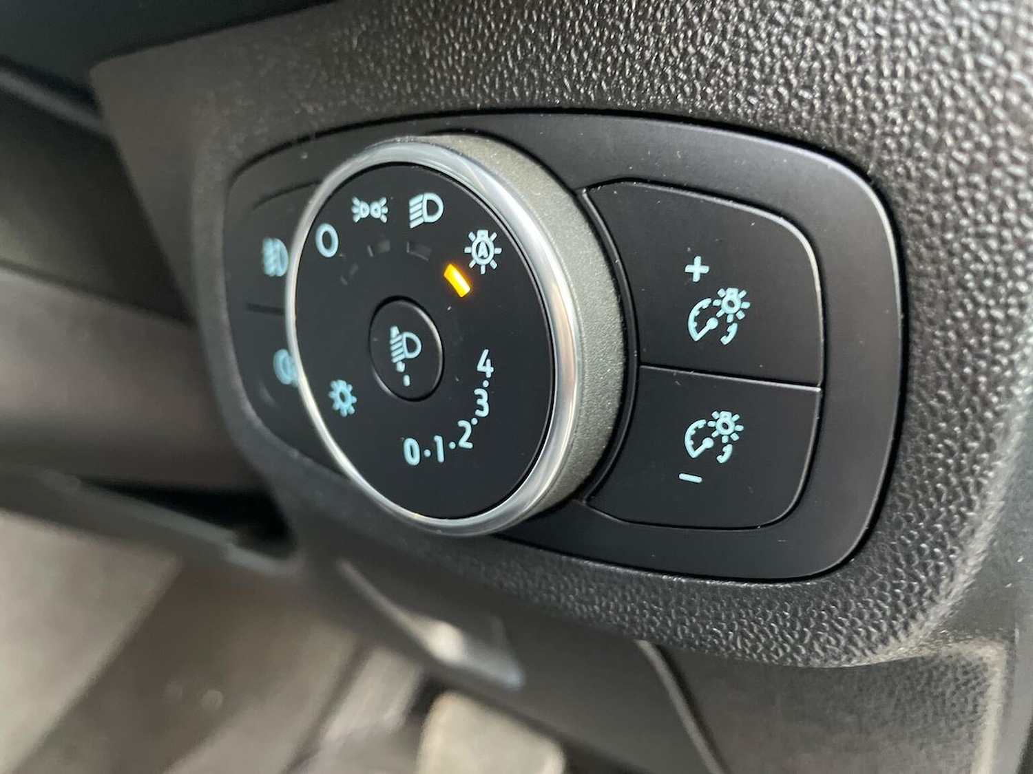 Used Ford Fiesta 2019 for sale - 76736625: Photo 22