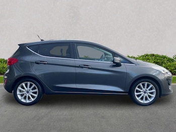 Used Ford Fiesta 2019 for sale - 76736625: Photo
