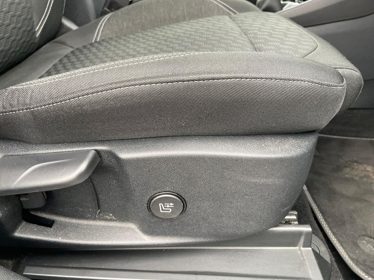 Used Ford Puma 2020 for sale - 78195085: Photo 32