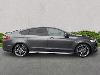 Used Ford Mondeo 2017 for sale - 76246247: Photo 3