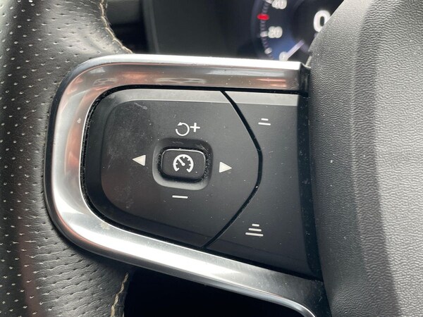 Used Volvo XC40 2020 for sale - 76246246: Photo 26