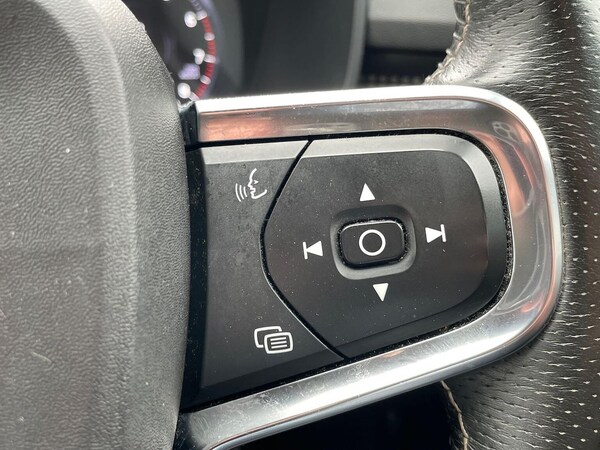 Used Volvo XC40 2020 for sale - 76246246: Photo 27