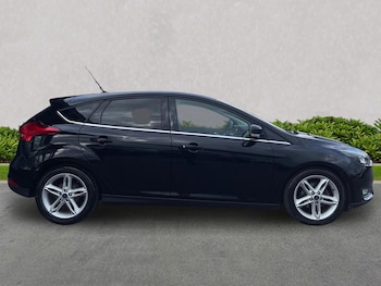Used Ford Focus 2016 for sale - 78558745: Photo