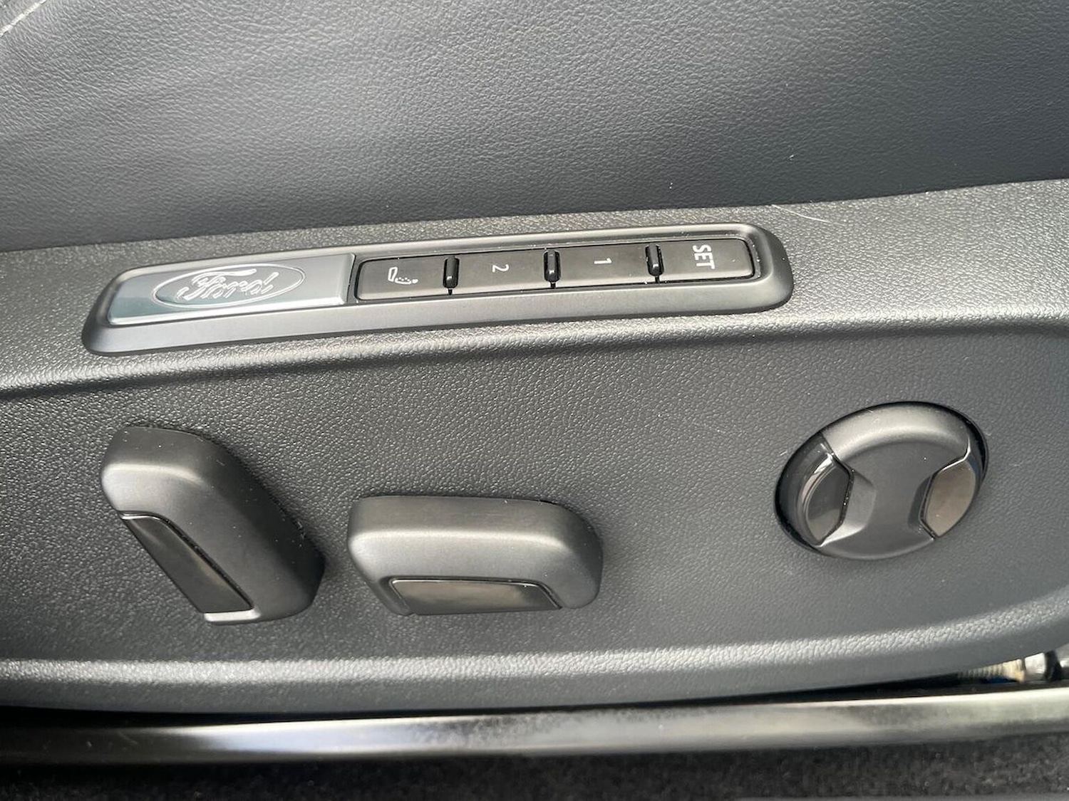 Used Ford Capri 2024 for sale - 77872105: Photo 30