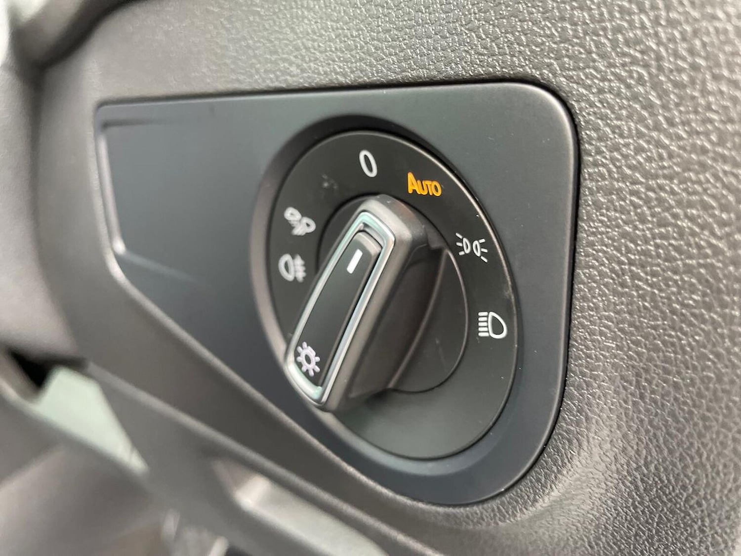 Used Volkswagen Tiguan 2020 for sale - 76628030: Photo 31