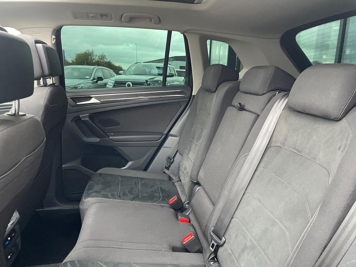 Used Volkswagen Tiguan 2021 for sale - 76257776: Photo 16