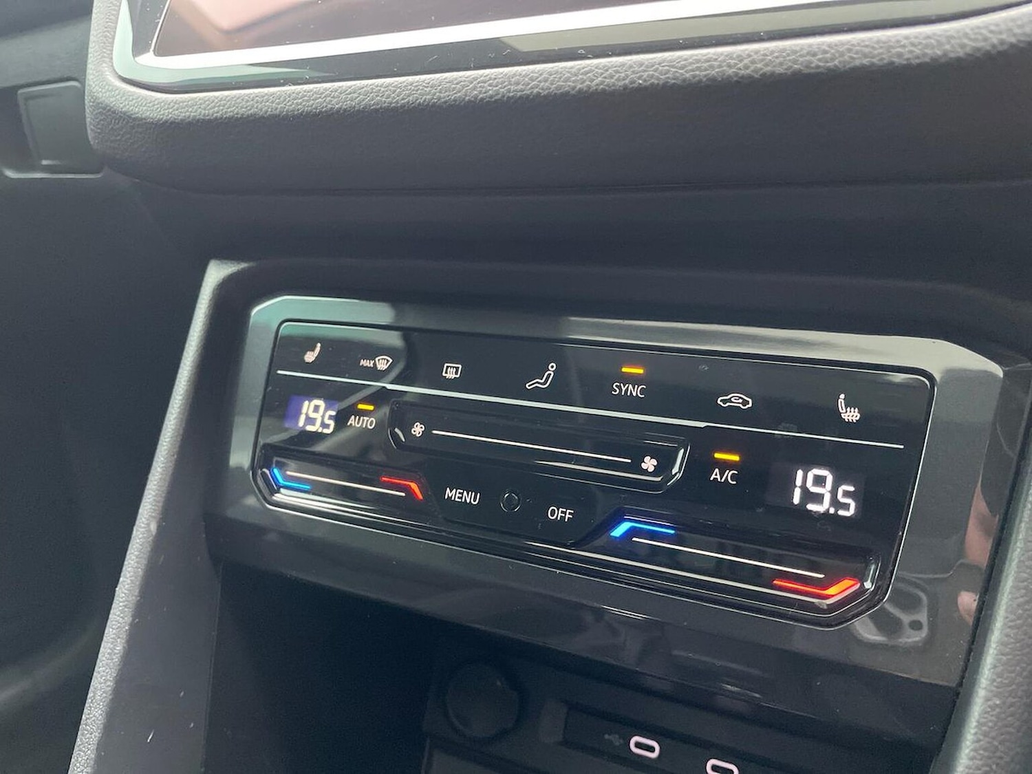 Used Volkswagen Tiguan 2021 for sale - 76257776: Photo 25