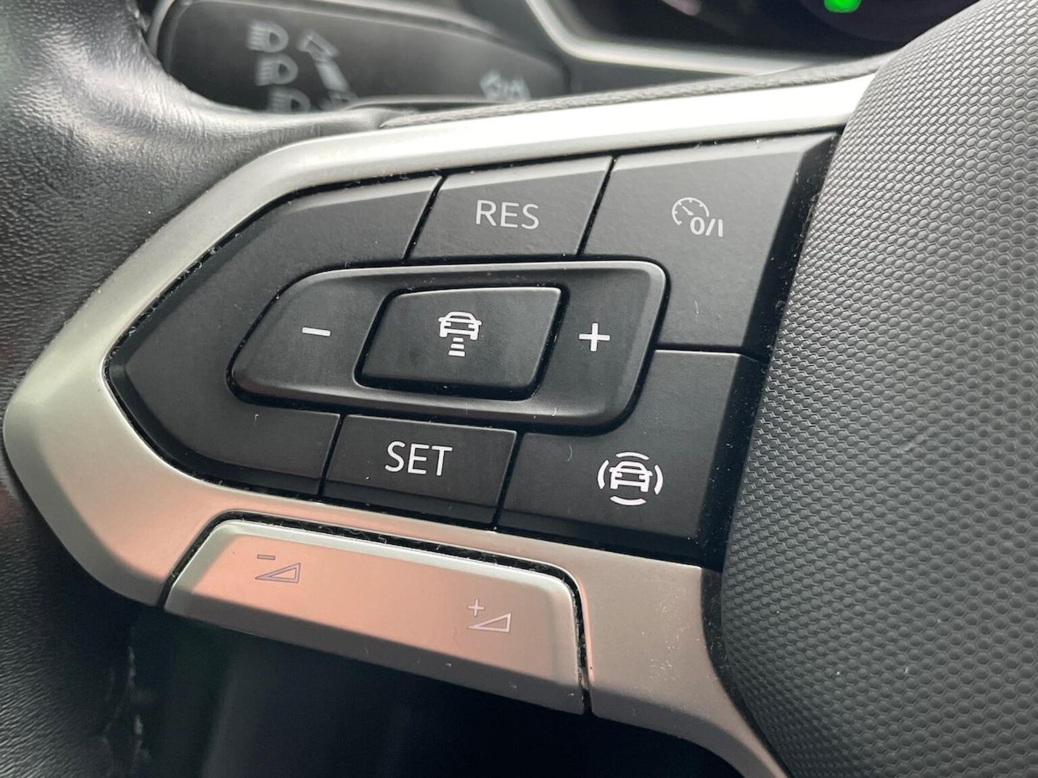 Used Volkswagen Tiguan 2021 for sale - 76257776: Photo 26