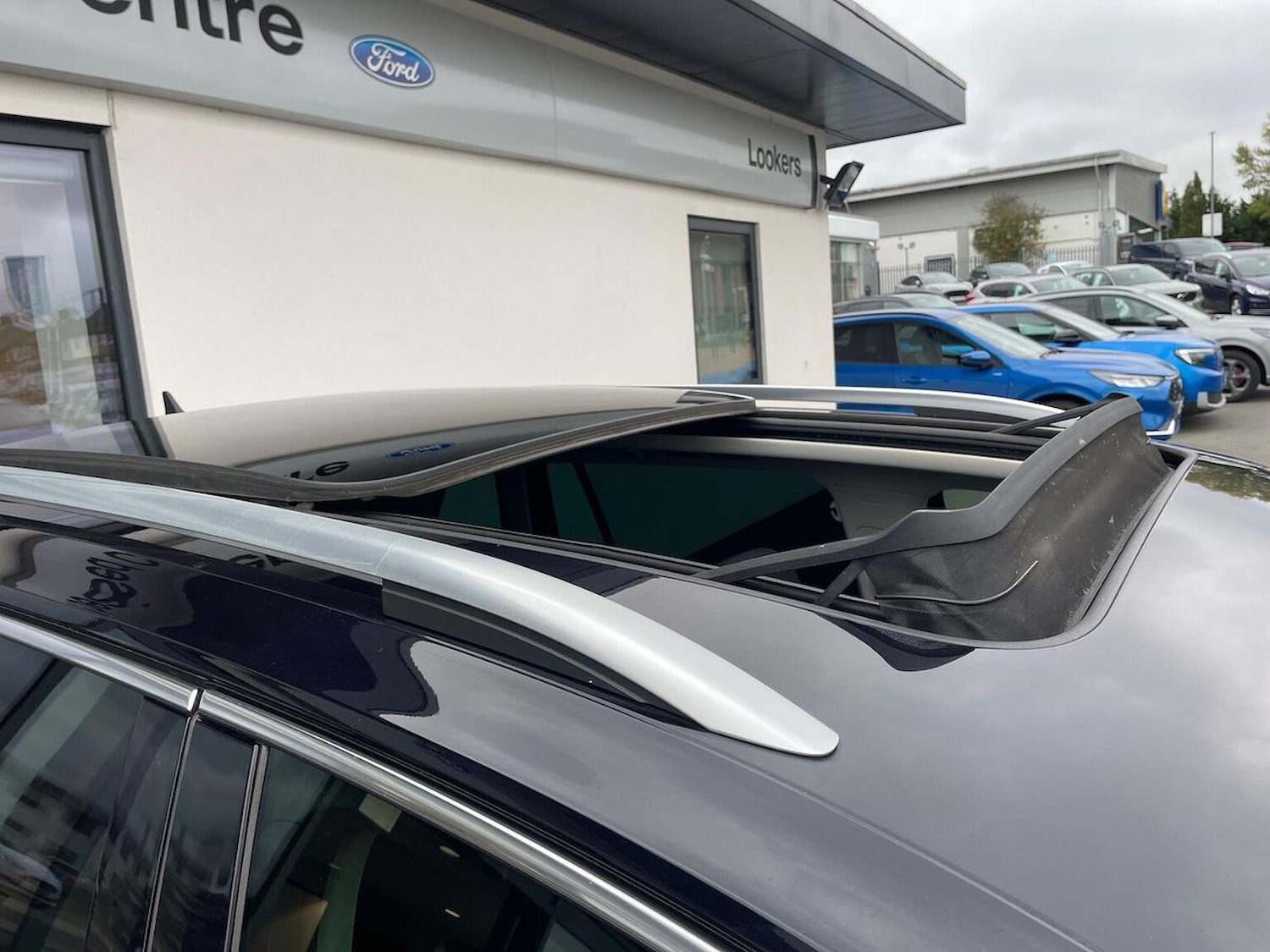 Used Volkswagen Tiguan 2021 for sale - 76257776: Photo 31