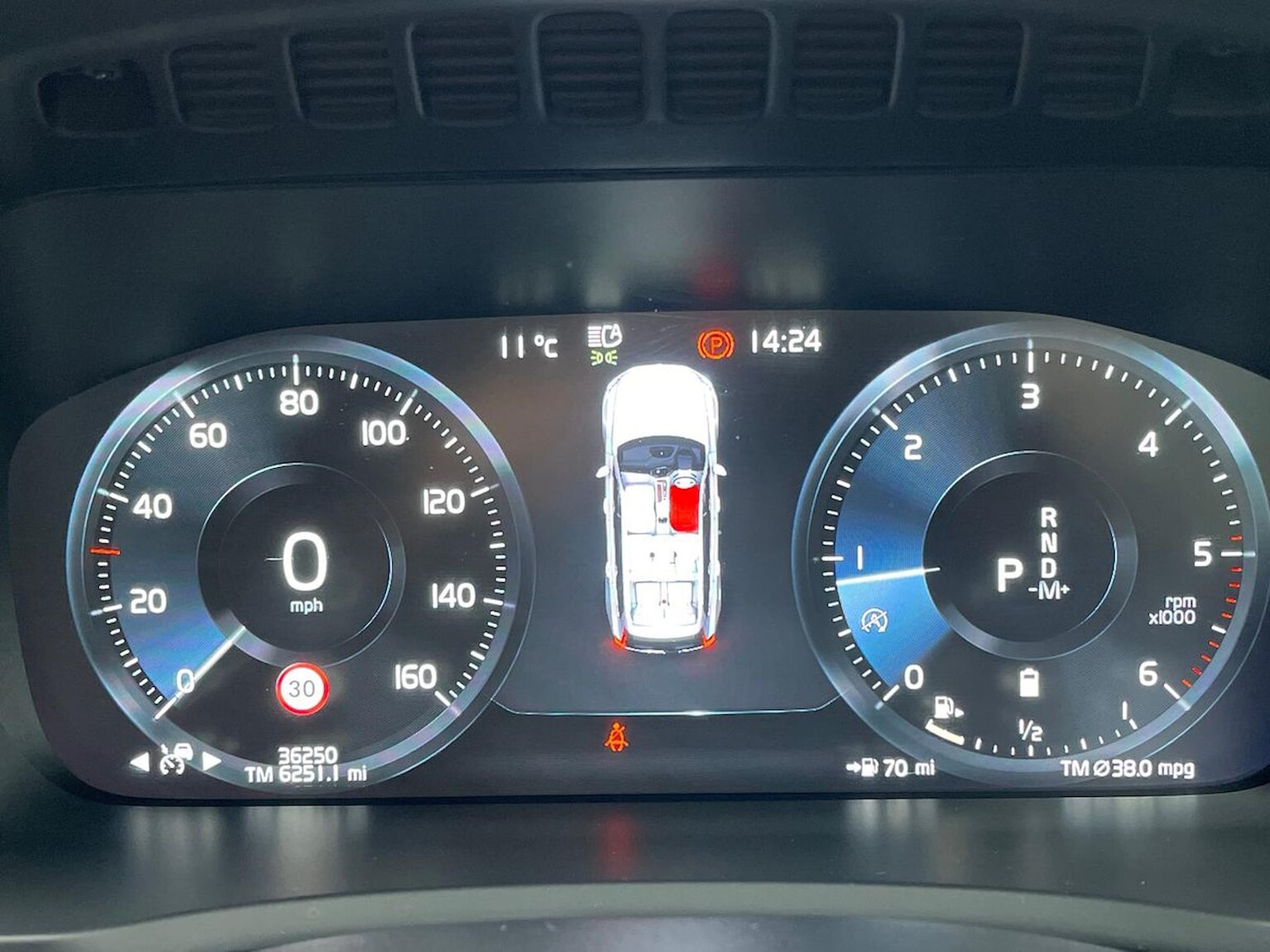 Used Volvo XC90 2021 for sale - 76591399: Photo 10