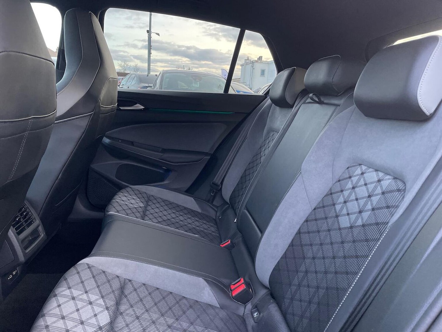 Used Volkswagen Golf 2023 for sale - 77962306: Photo 16