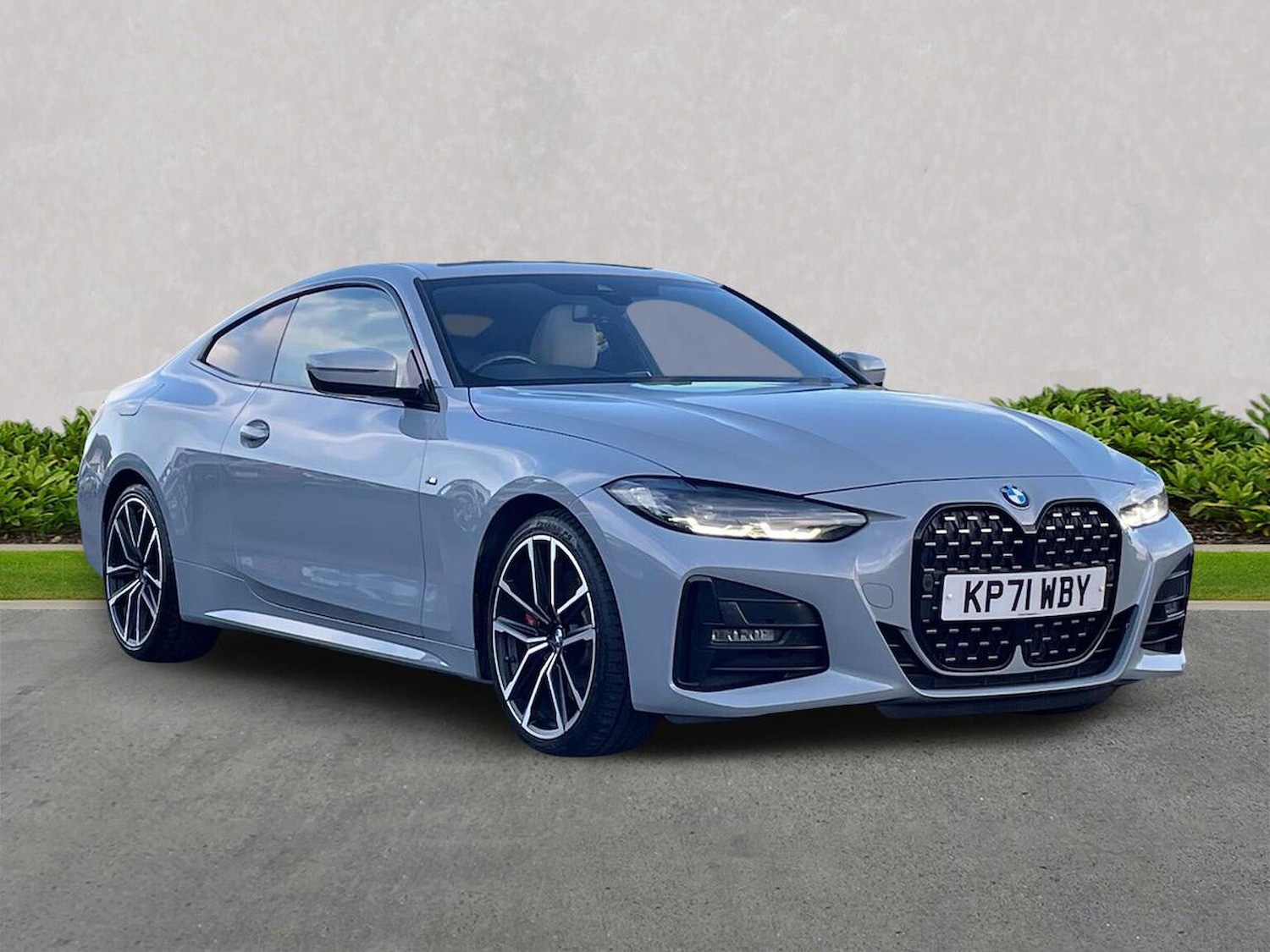 Used BMW 4 Series 2021 for sale - 77715424: Photo 1