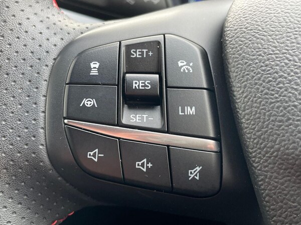Used Ford Kuga 2023 for sale - 76264415: Photo 26