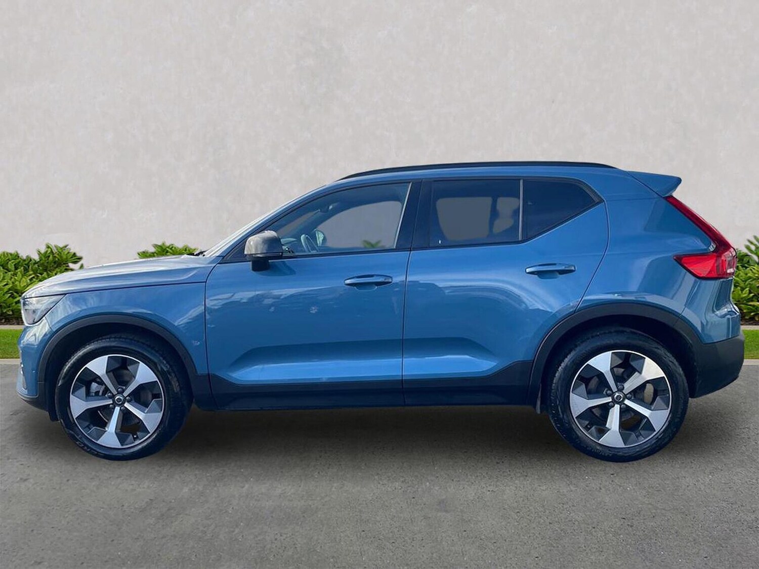 Used Volvo XC40 2023 for sale - 76832029: Photo 19