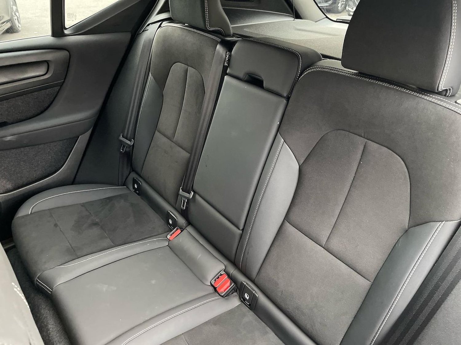 Used Volvo XC40 2024 for sale - 76335193: Photo 16