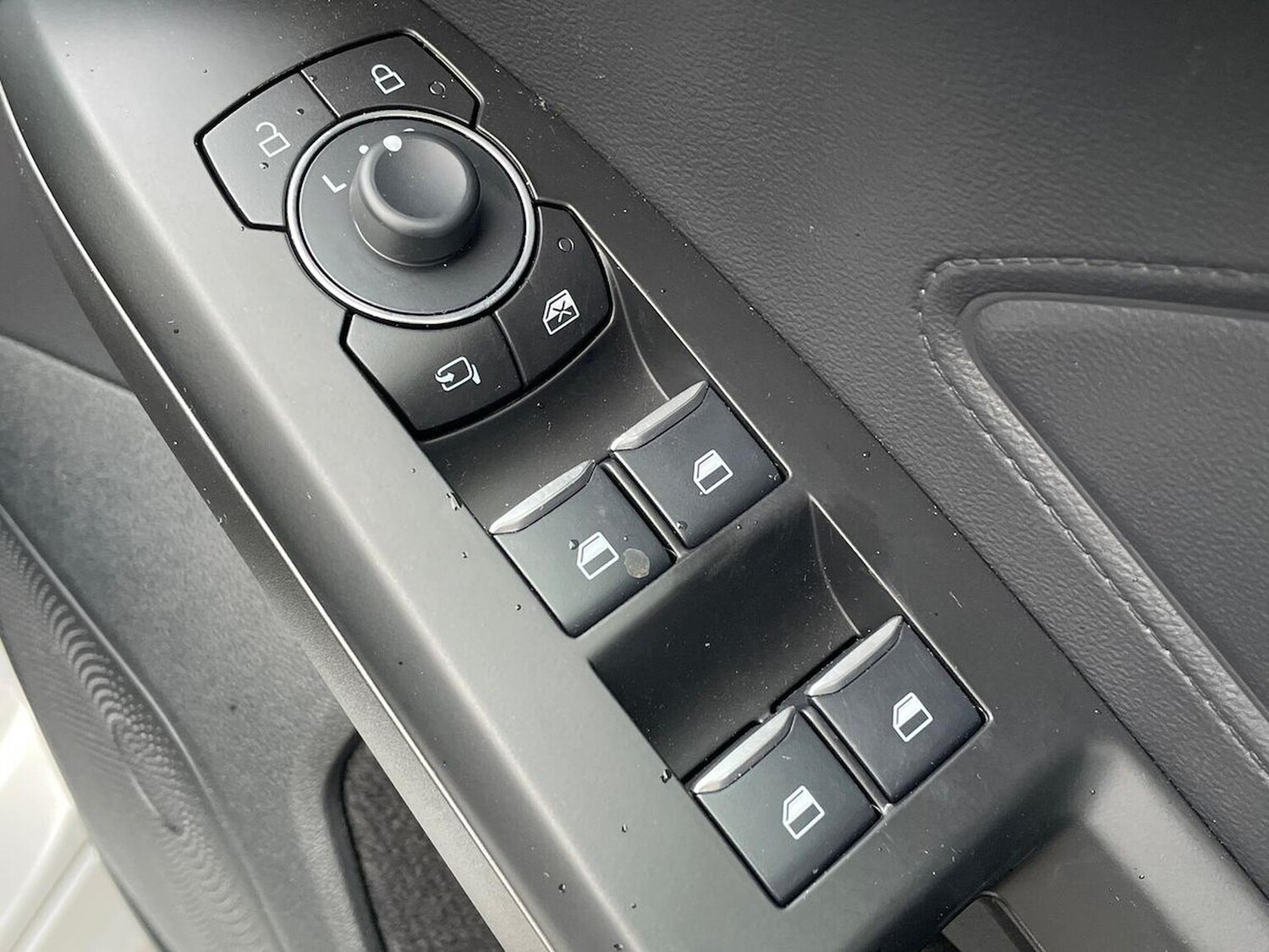 Used Ford Focus 2023 for sale - 78039278: Photo 21