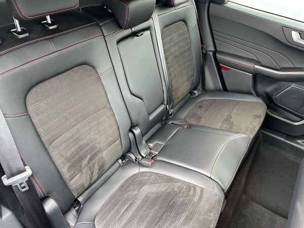Used Ford Kuga 2023 for sale - 76299440: Photo 16