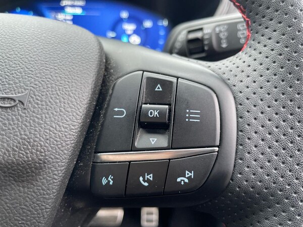 Used Ford Kuga 2023 for sale - 76299440: Photo 27