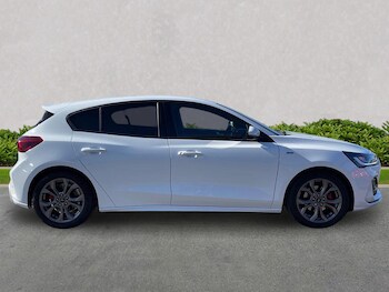 Used Ford Focus 2024 for sale - 78420918: Photo