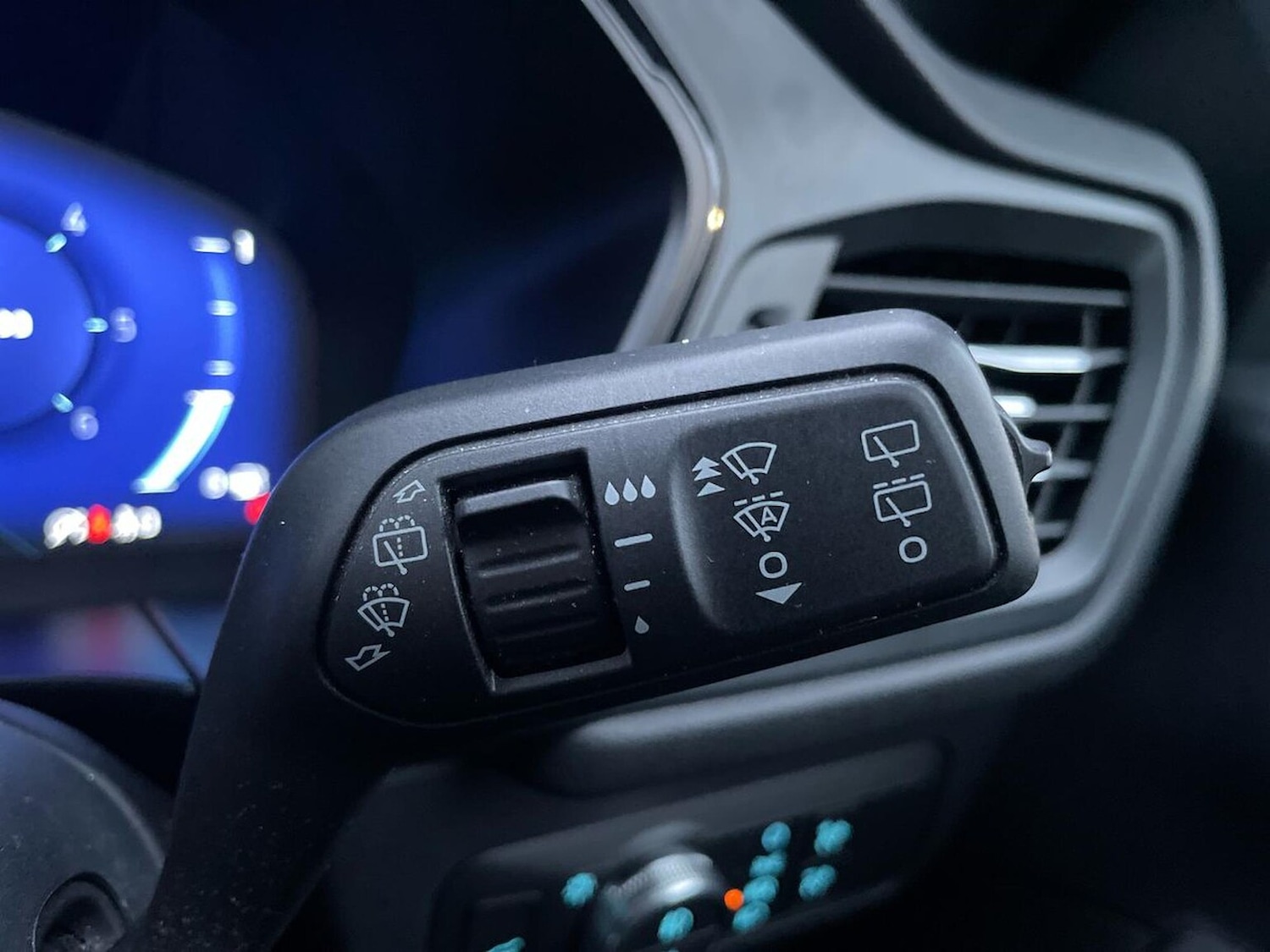 Used Ford Kuga 2020 for sale - 76669468: Photo 28