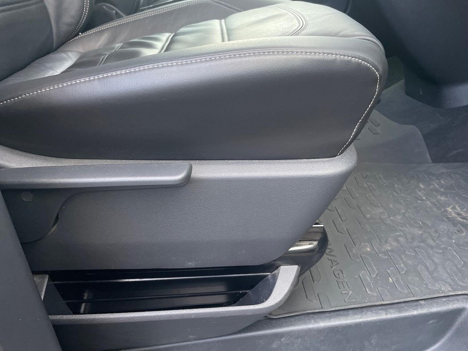 Used Volkswagen Caravelle 2021 for sale - 77616771: Photo 30