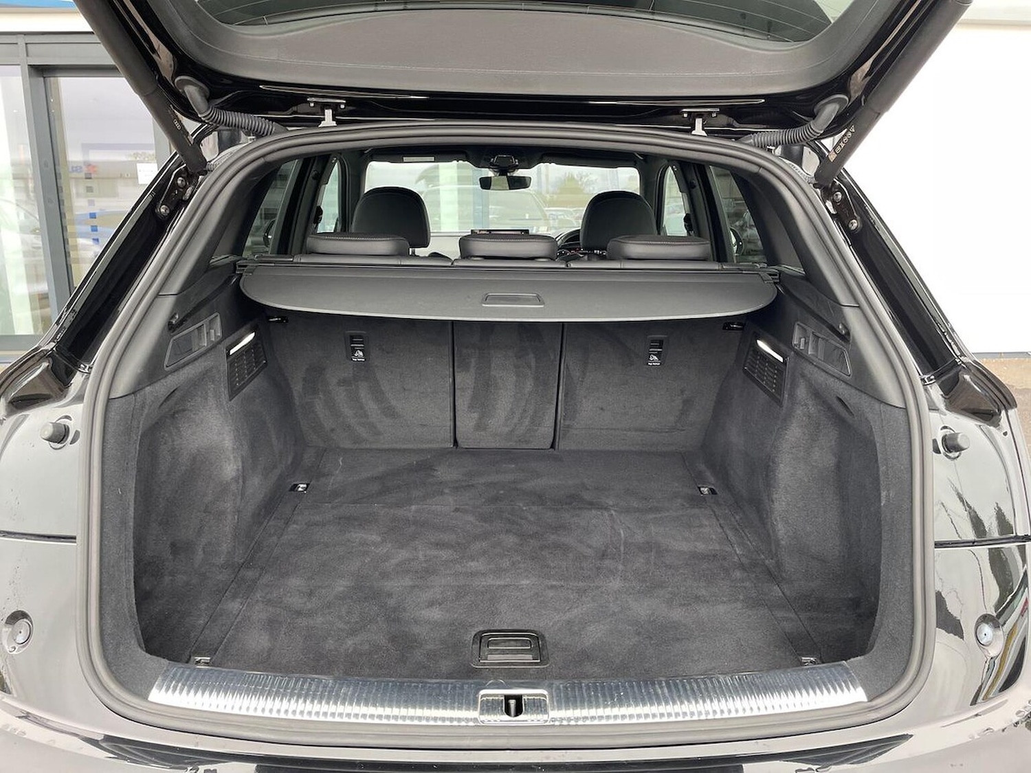 Used Audi Q5 2023 for sale - 76547758: Photo 17