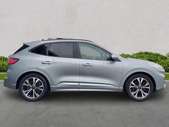 Used Ford Kuga 2022 for sale - 76725952: Photo