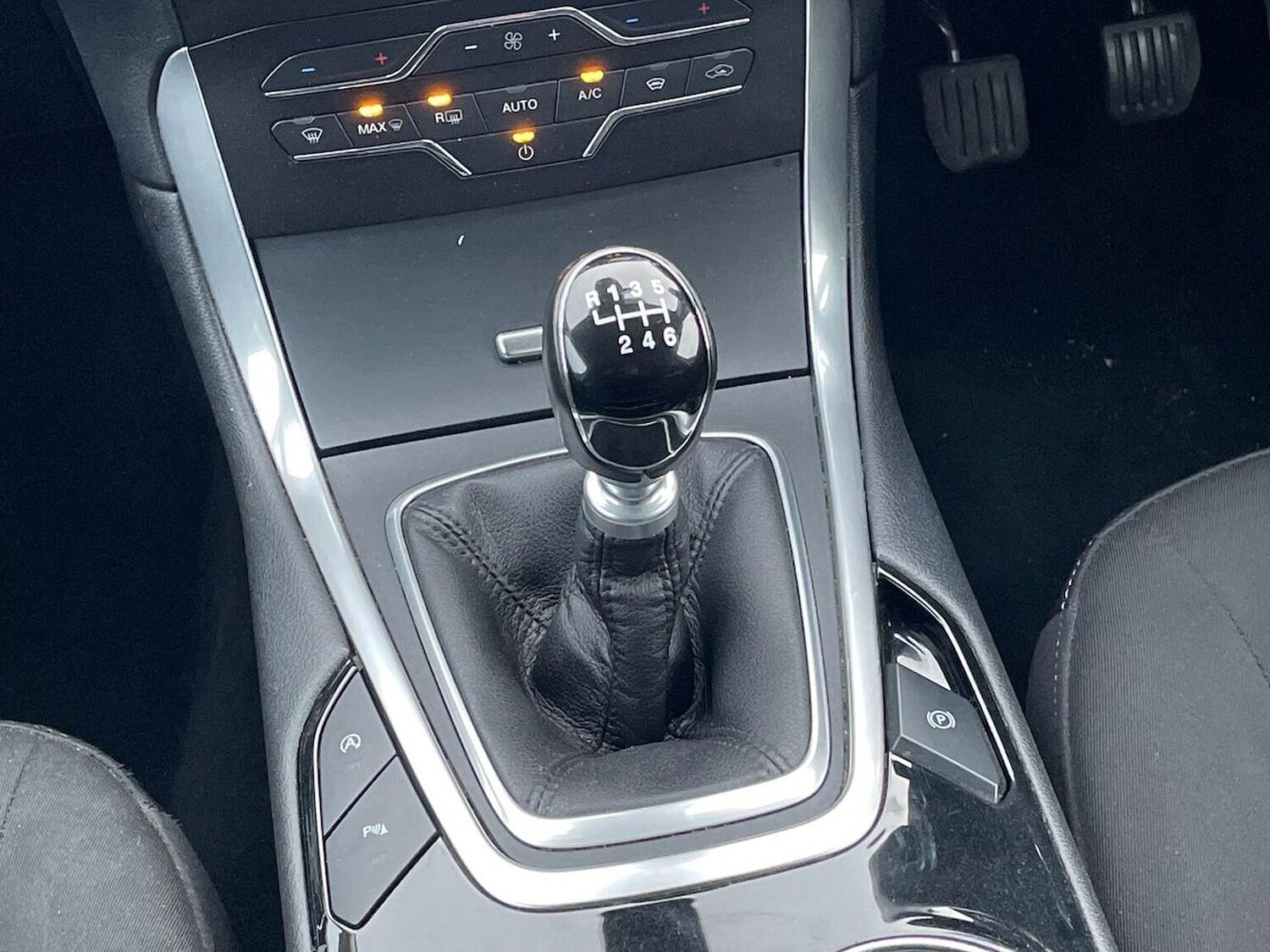 Used Ford Galaxy 2022 for sale - 76974497: Photo 15