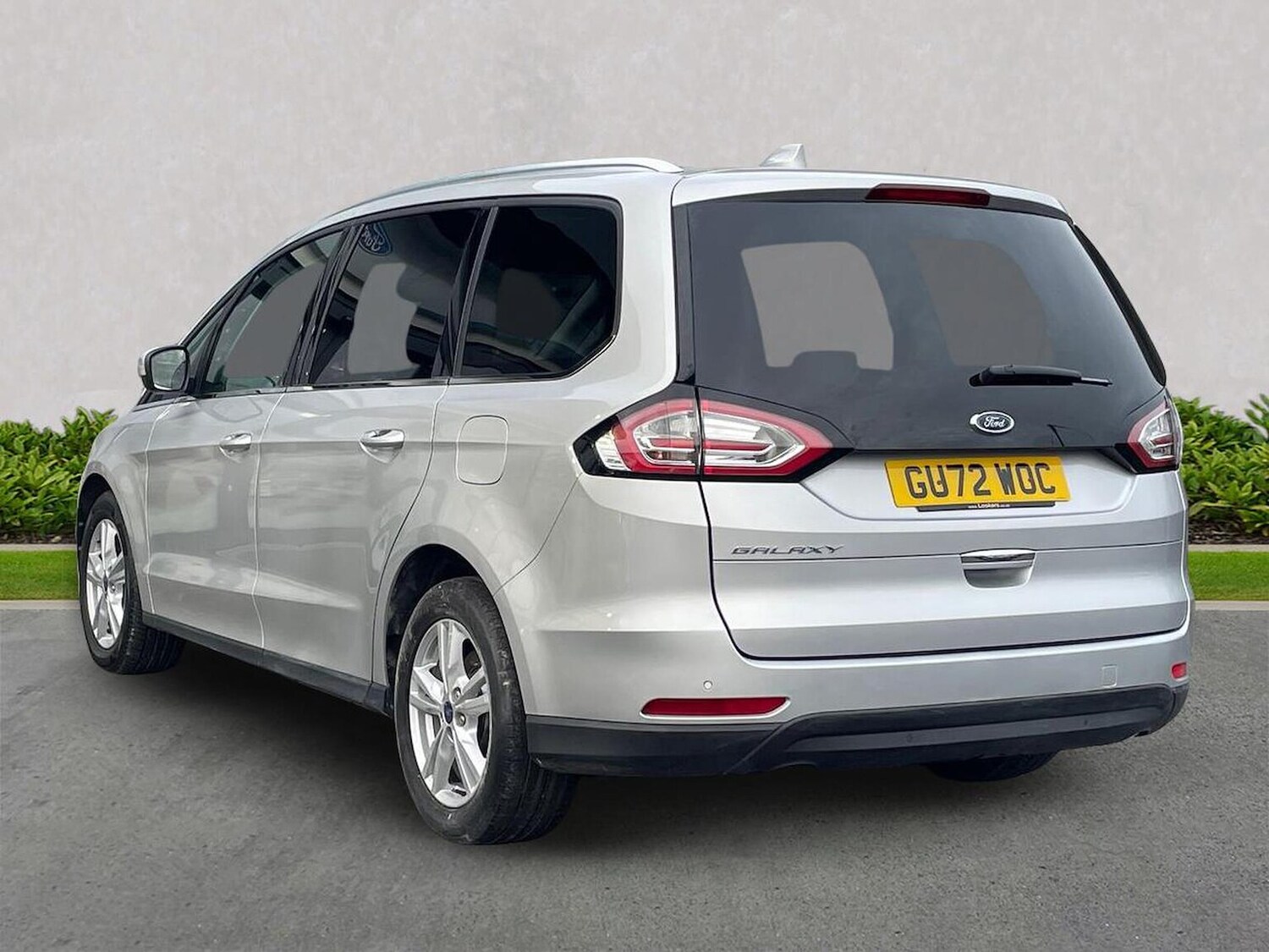 Used Ford Galaxy 2022 for sale - 76974497: Photo 2