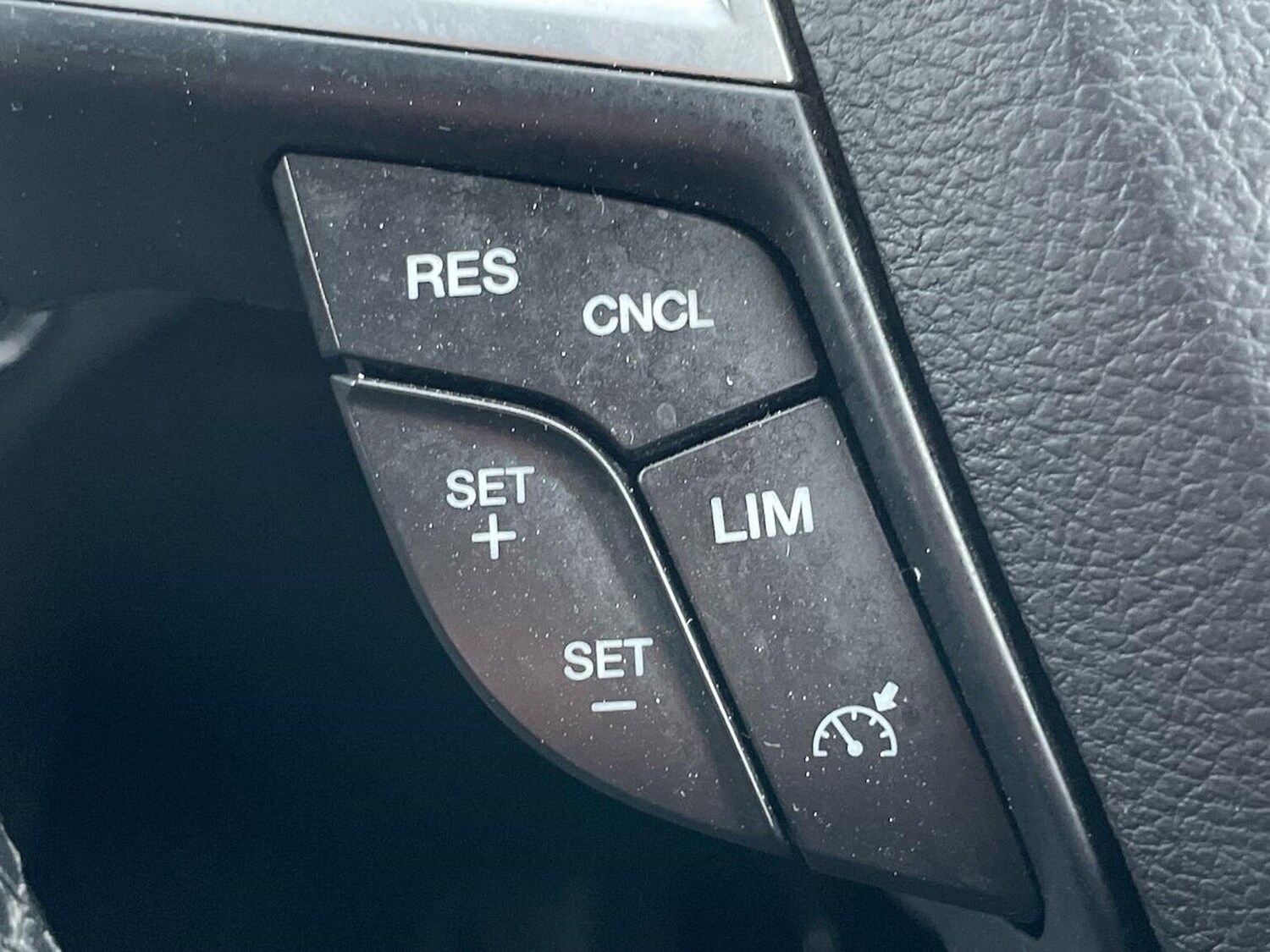 Used Ford Galaxy 2022 for sale - 76974497: Photo 33