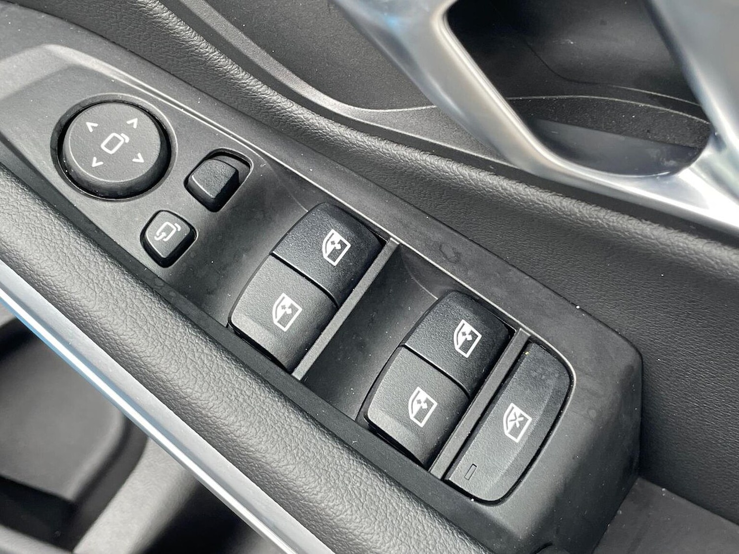 Used BMW 3 Series 2024 for sale - 77830491: Photo 21