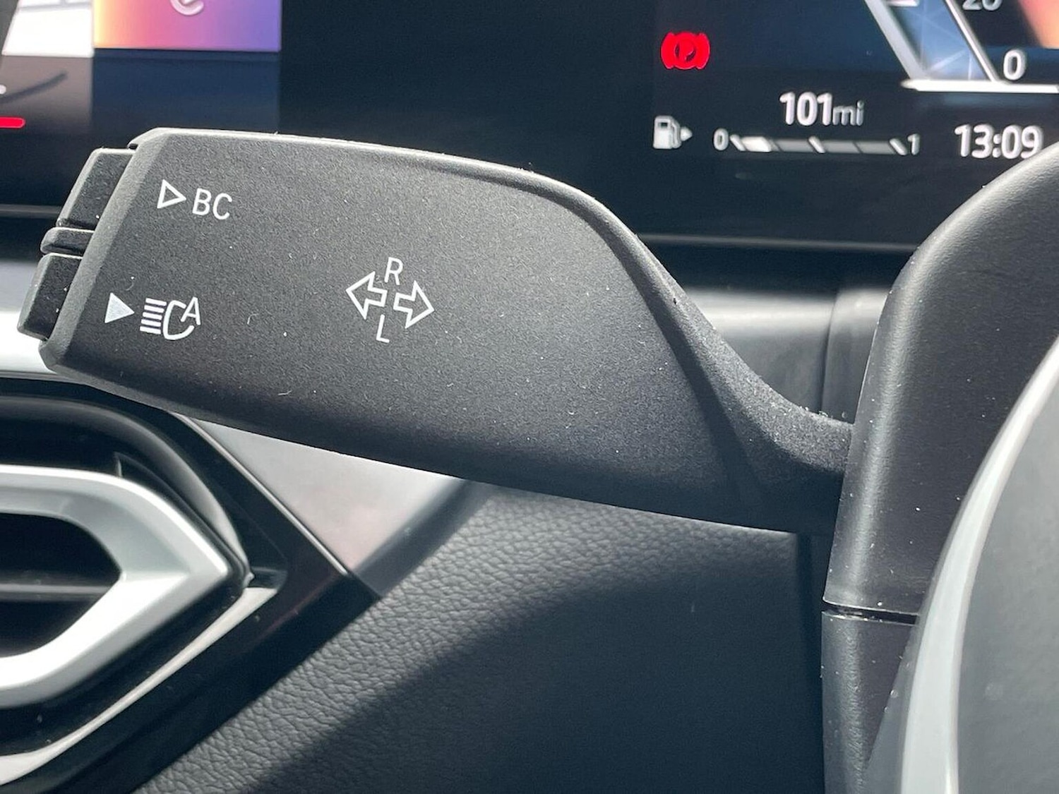 Used BMW 3 Series 2024 for sale - 77830491: Photo 28