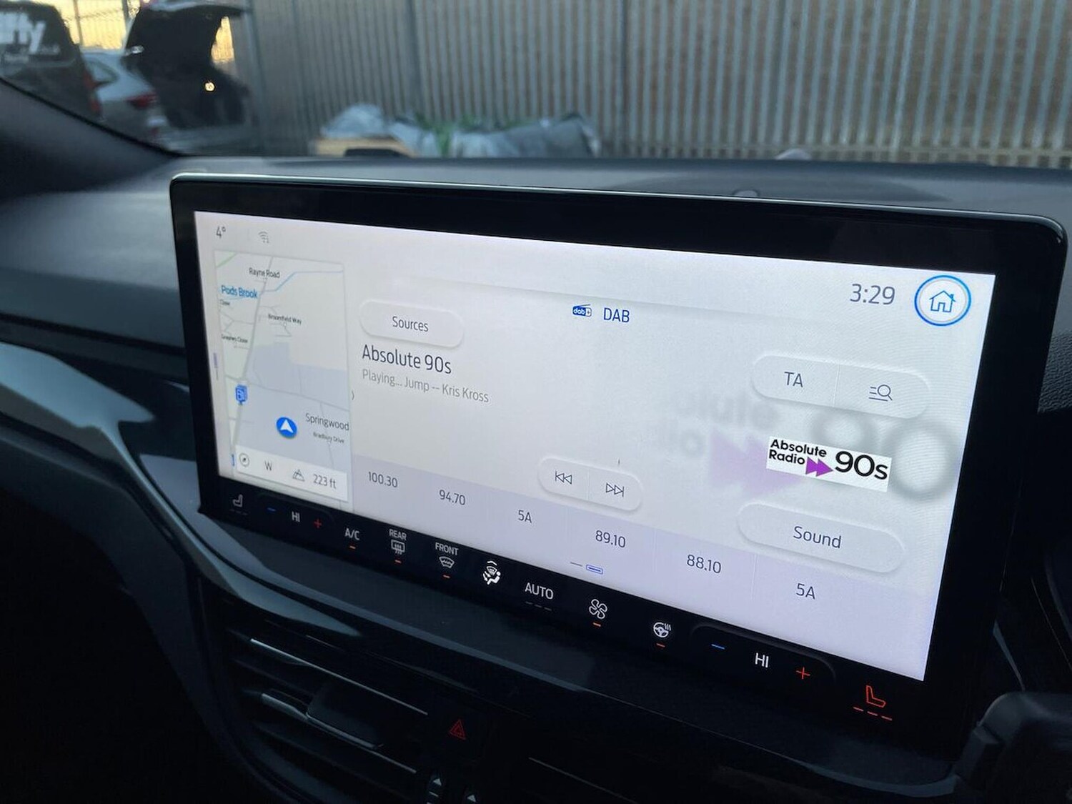 Used Ford Focus 2023 for sale - 76655940: Photo 11