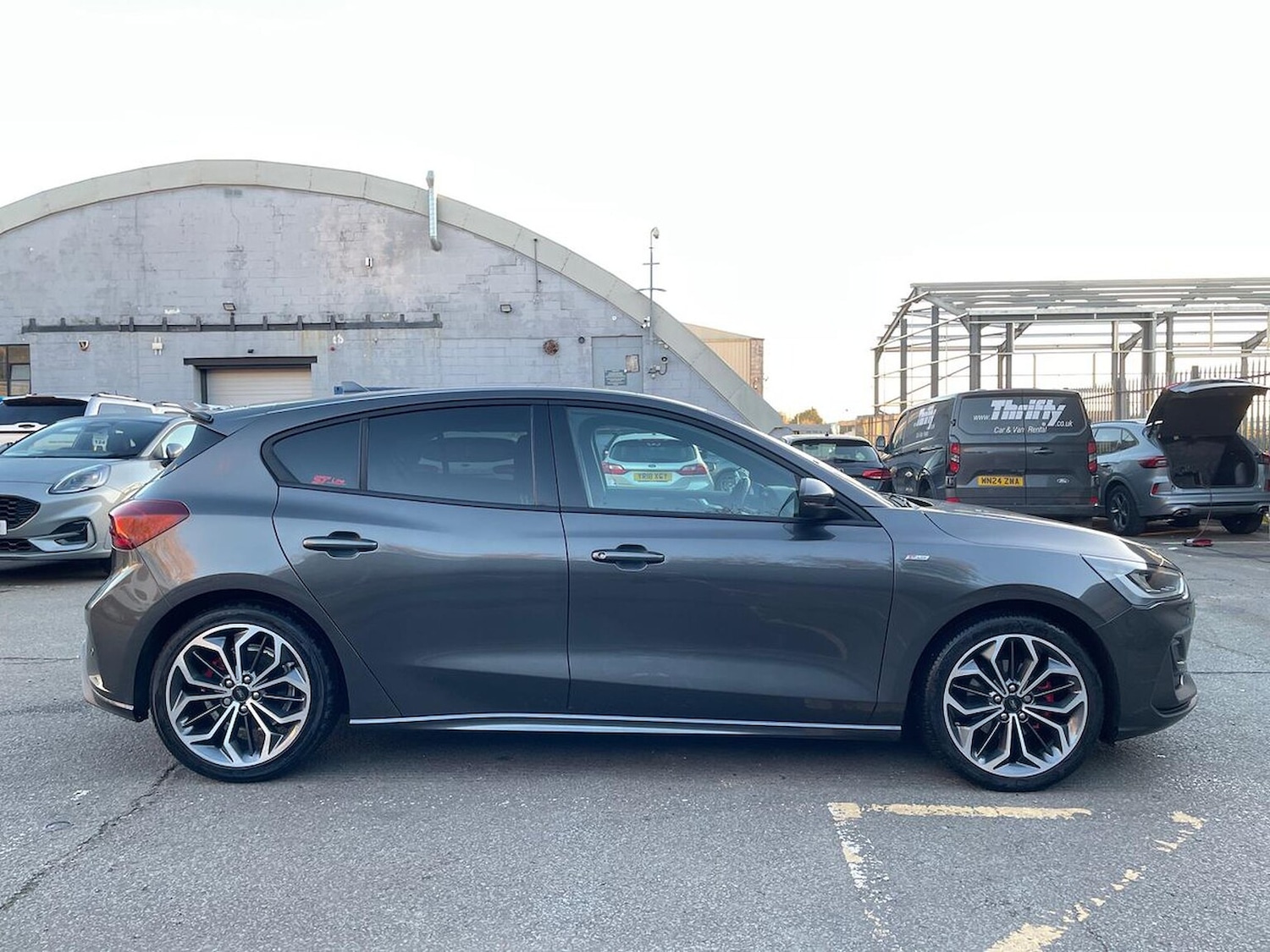 Used Ford Focus 2023 for sale - 76655940: Photo 3