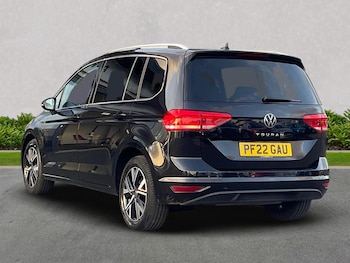 Used Volkswagen Touran 2022 for sale - 75975419: Photo