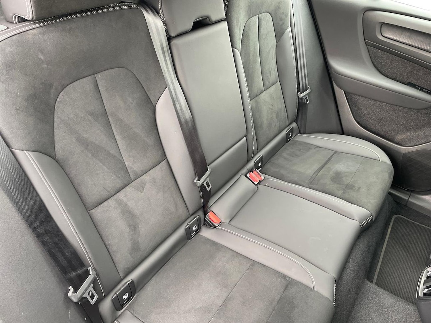 Used Volvo XC40 2024 for sale - 76490774: Photo 16