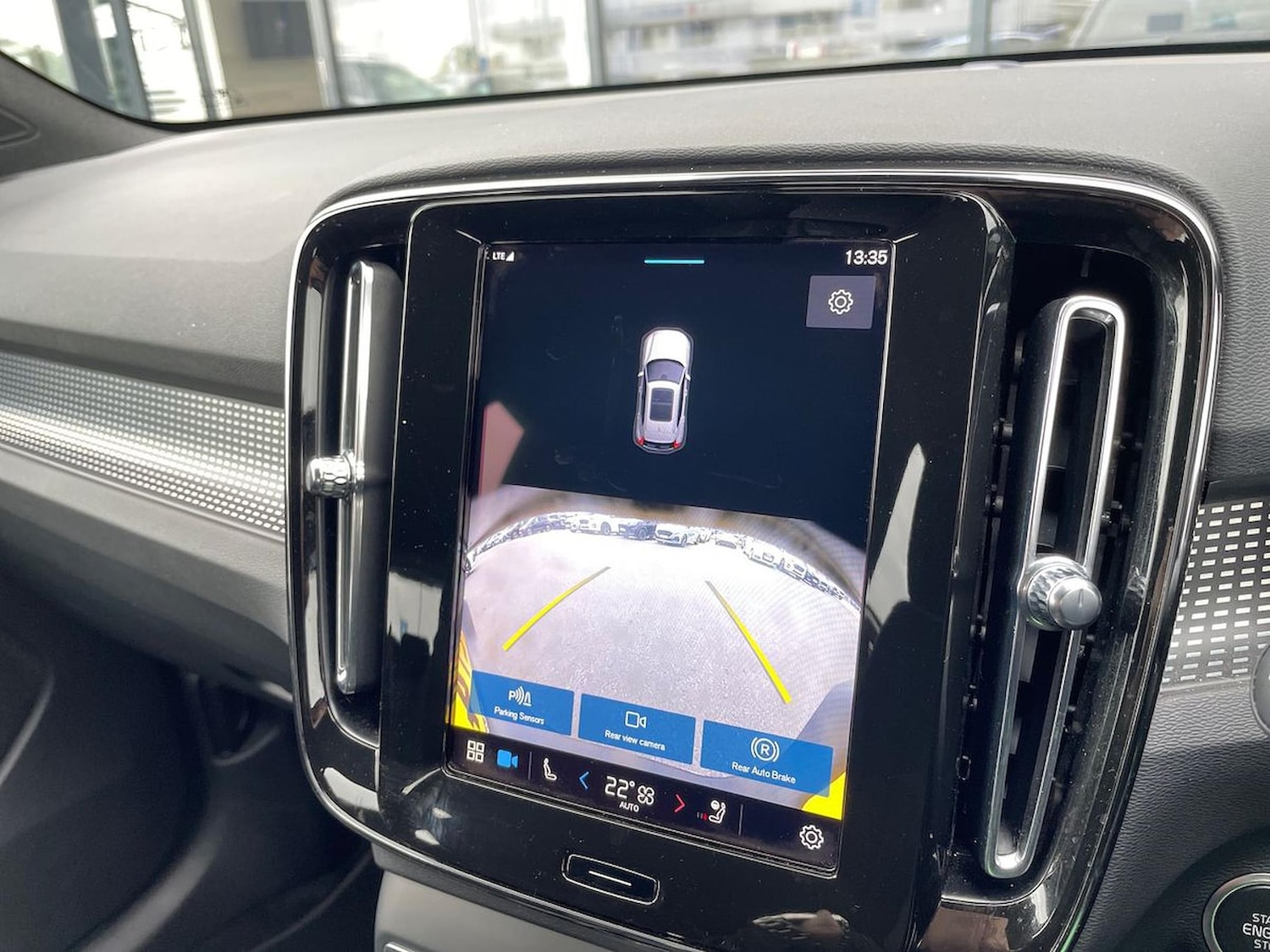 Used Volvo XC40 2024 for sale - 76490774: Photo 23