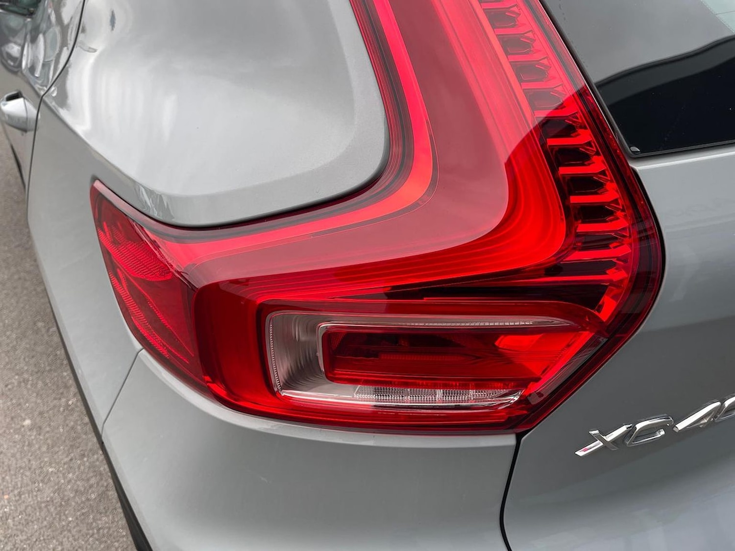 Used Volvo XC40 2024 for sale - 76490774: Photo 33