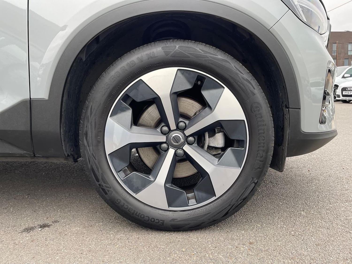 Used Volvo XC40 2024 for sale - 76490774: Photo 6