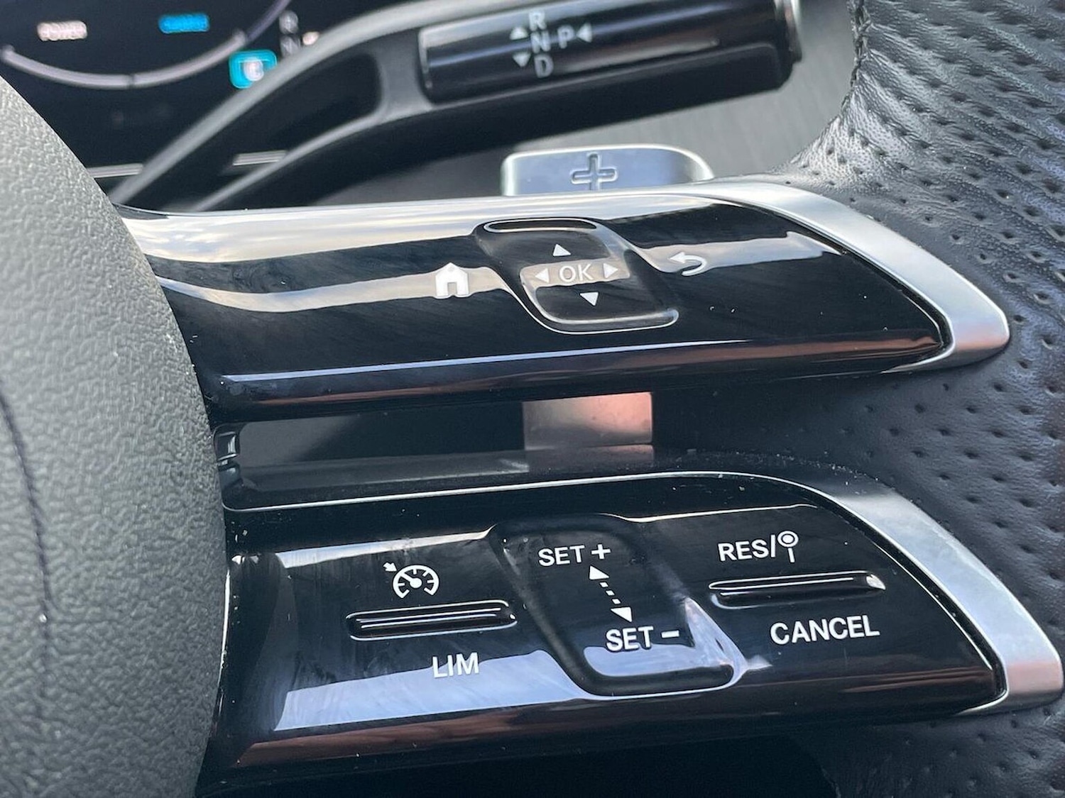 Used Mercedes-Benz GLC 2023 for sale - 77888610: Photo 27