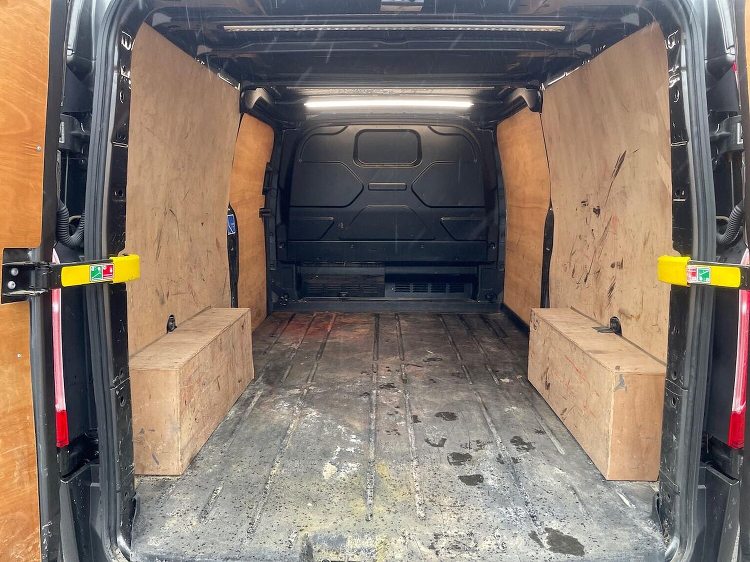 Used Ford Transit Custom 2023 for sale - 77489388: Photo 17