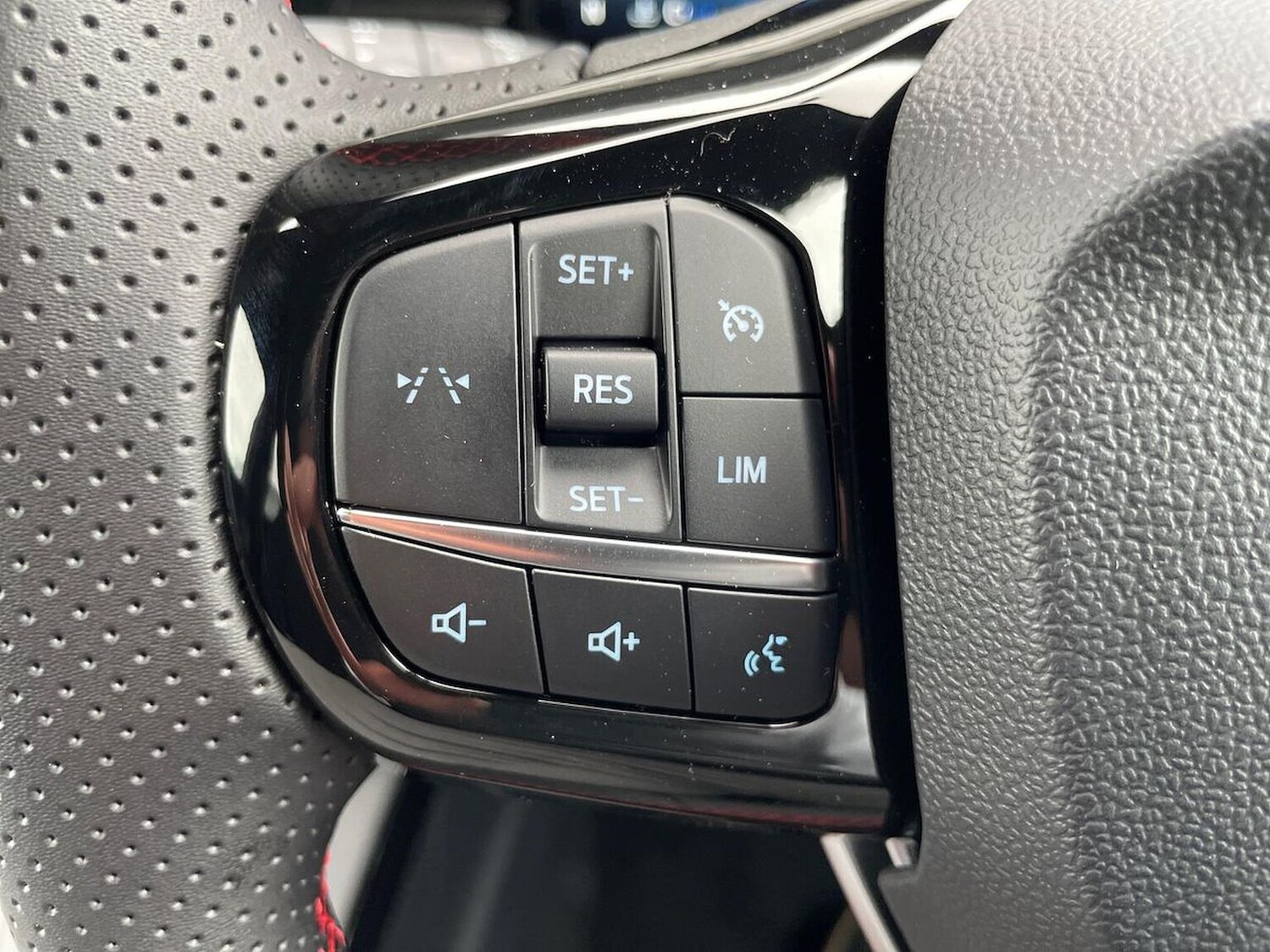 Used Ford Puma 2025 for sale - 76275147: Photo 26