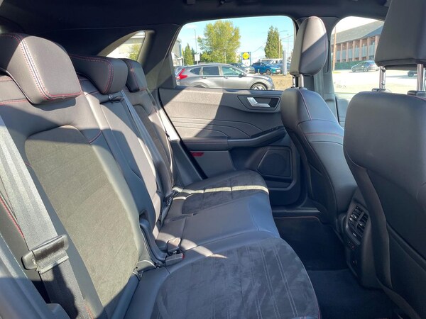 Used Ford Kuga 2023 for sale - 76164980: Photo 16
