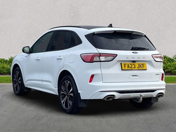 Used Ford Kuga 2023 for sale - 76142899: Photo 2
