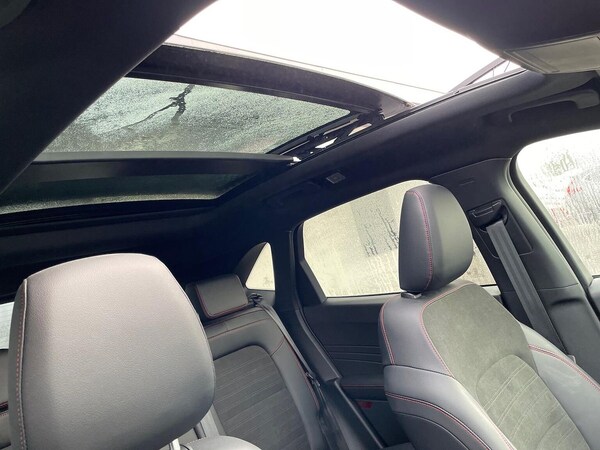 Used Ford Kuga 2023 for sale - 76142899: Photo 31
