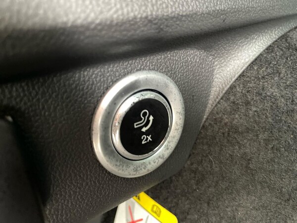 Used Ford Kuga 2023 for sale - 76142899: Photo 36