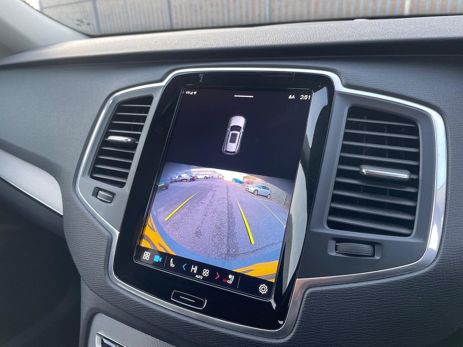 Used Volvo XC90 2023 for sale - 76935386: Photo 23