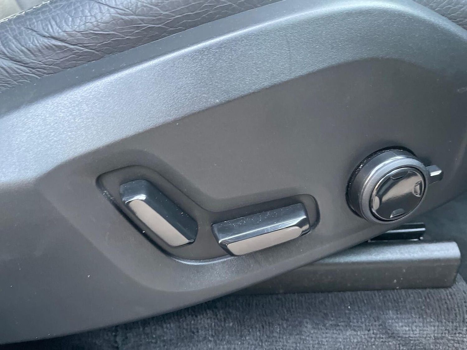 Used Volvo XC90 2023 for sale - 76935386: Photo 30