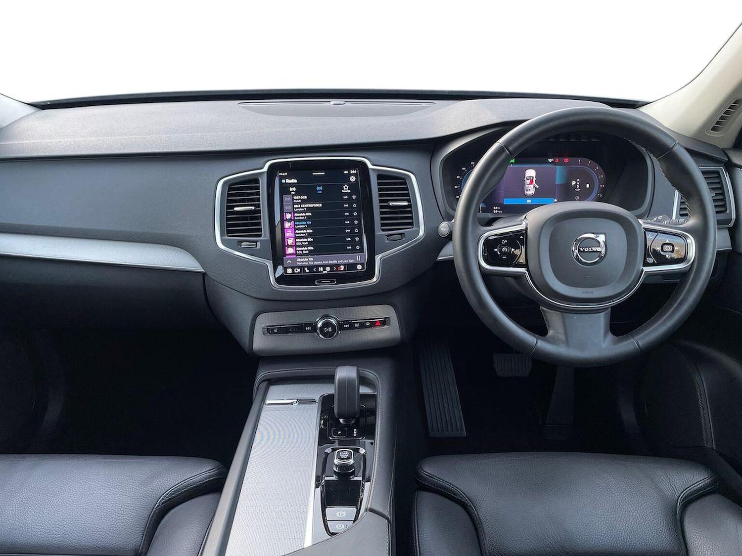 Used Volvo XC90 2023 for sale - 76935386: Photo 8