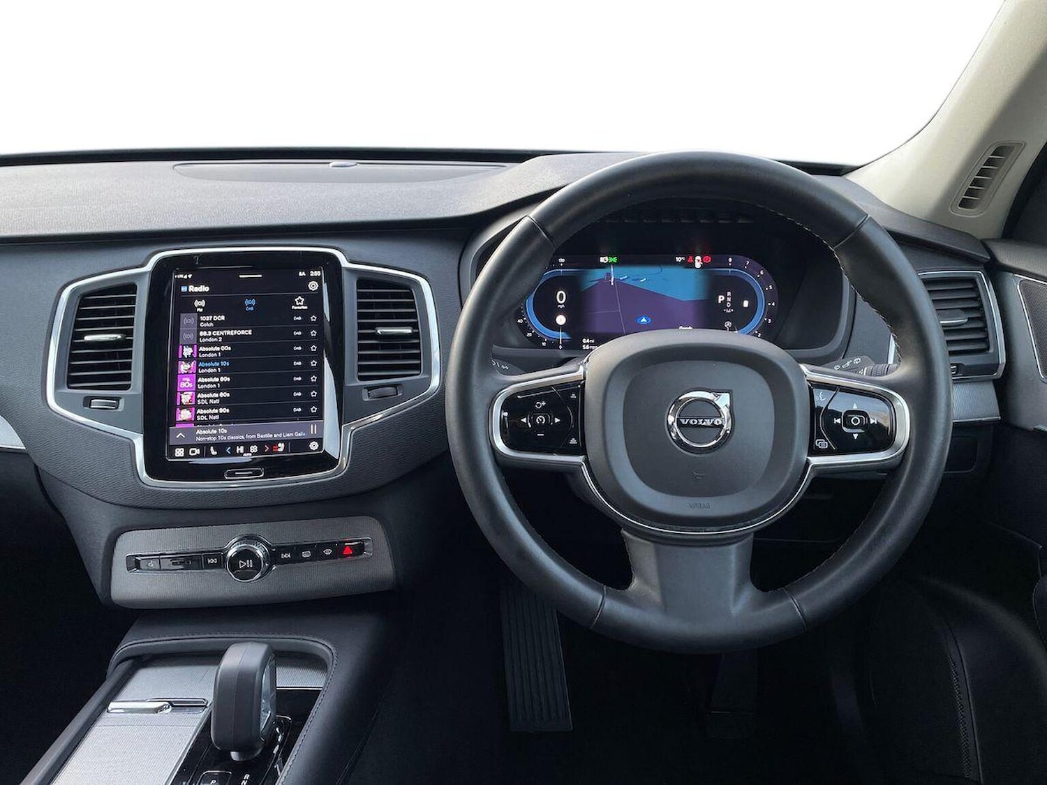 Used Volvo XC90 2023 for sale - 76935386: Photo 9